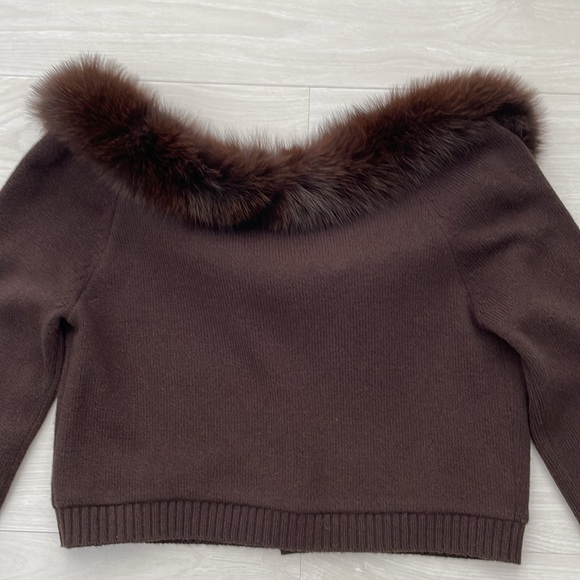 SALE! Valentino Brown Wool & Cashmere Blend Cropped Cardigan w/ Trim - Picture 10 of 12